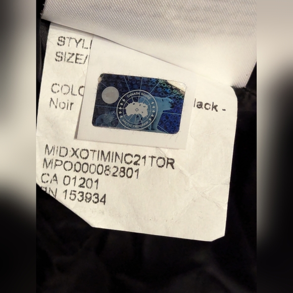 Canada Goose Ellison Packable Down Coat - Picture 8 of 16